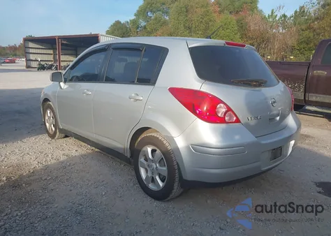 2008 Nissan Versa 1.8Sl z USA, uszkodzony, nr VIN 3N1BC13E68L360520